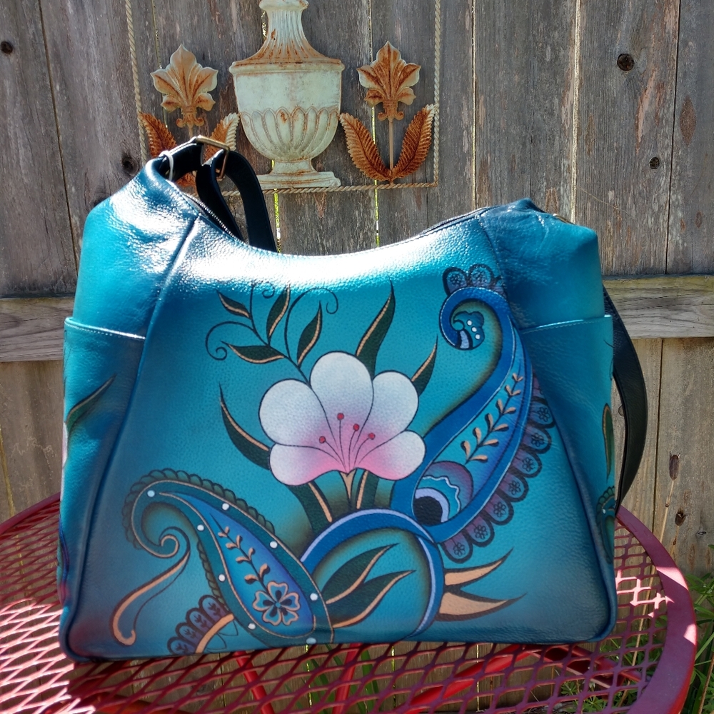 Anna by Anuschuka handbag NWT